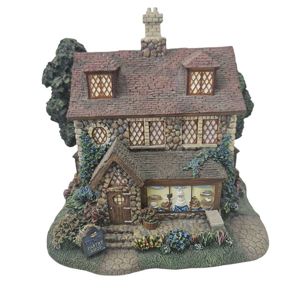 Thomas Kinkade Hawthorne Village Wiltshire Pastry Shop Christmas Cottage 2000